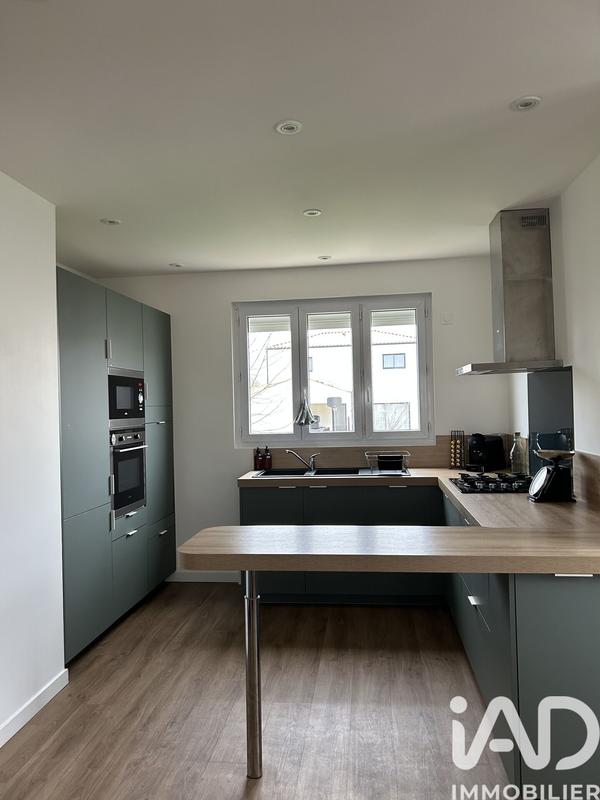 Maison - 89 m² - 5 pièces