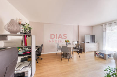 Appartement - 65 m² - 1 pièce