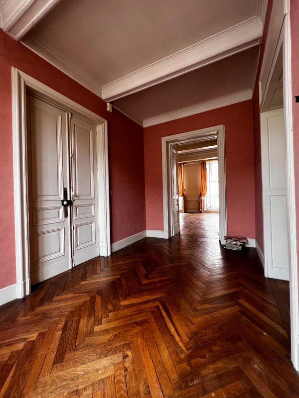 Immeuble - 750 m² - 16 pièces