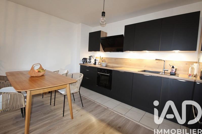 Appartement - 60 m² - 3 pièces