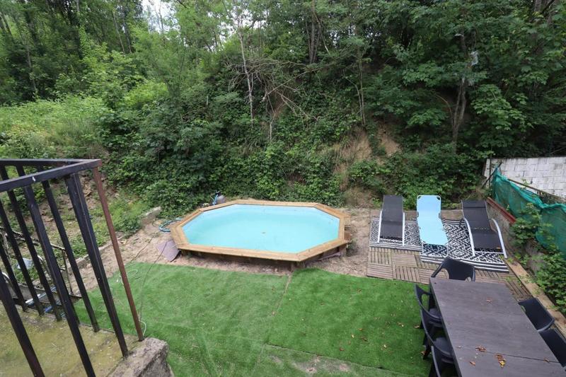 Maison jumelée - 164 m² - 4 pièces