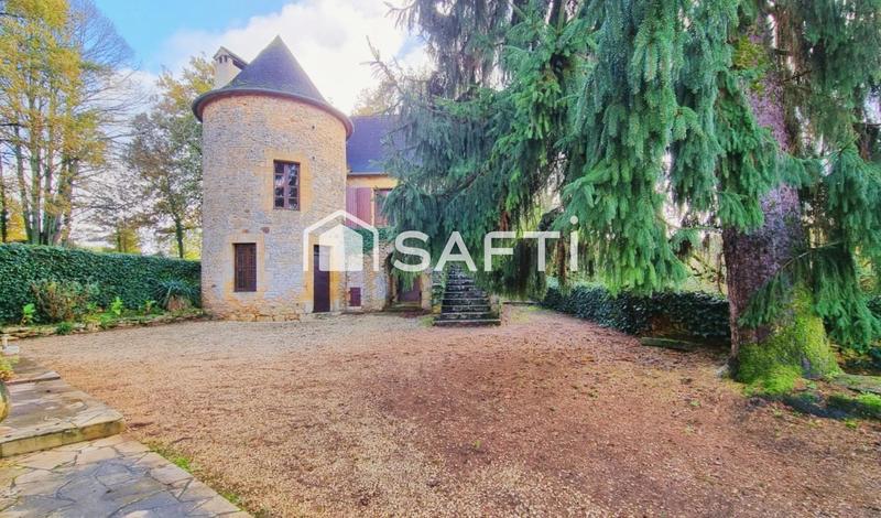 Maison - 185 m² - 10 pièces