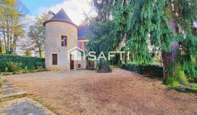 Maison - 185 m² - 10 pièces