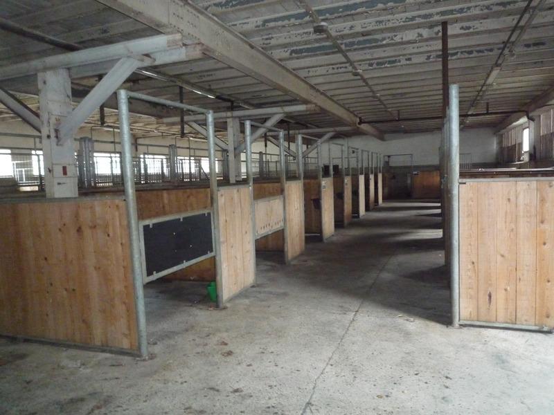 Propriété - 500 m² - 40 pièces