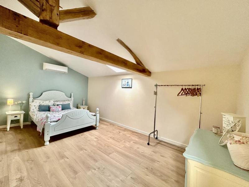 Maison de maîtres - 150 m² - 5 pièces