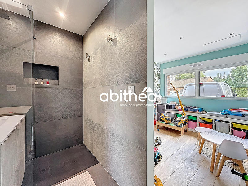 Maison - 165 m² - 7 pièces