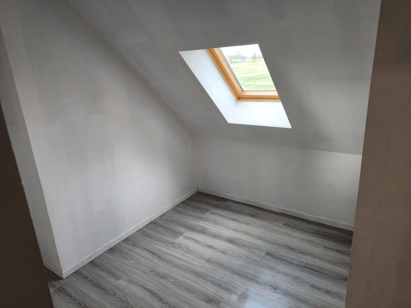 Maison - 98 m² - 6 pièces