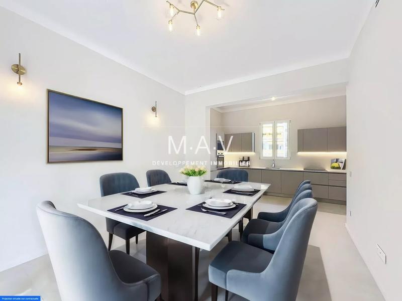 Maison de ville - 136 m² - 7 pièces