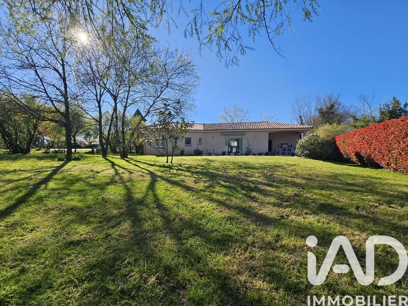 Maison - 112 m² - 4 pièces