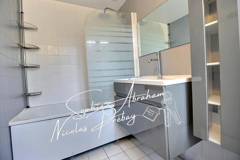 Maison - 82 m² - 4 pièces