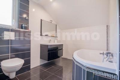 Maison - 123 m² - 6 pièces