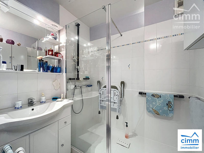 Appartement - 64 m² - 3 pièces