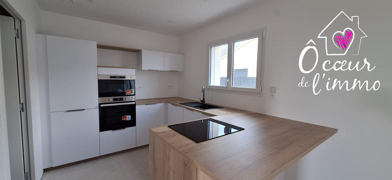 Maison - 92 m² - 5 pièces