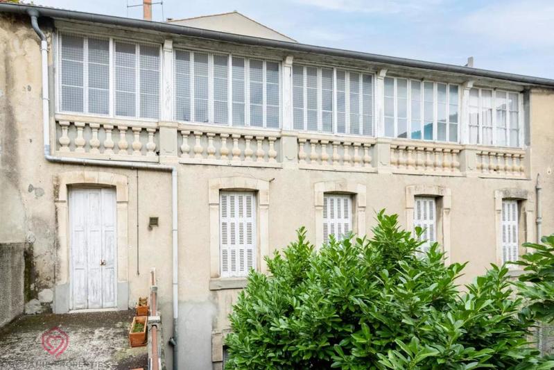 Maison de village - 282 m² - 8 pièces