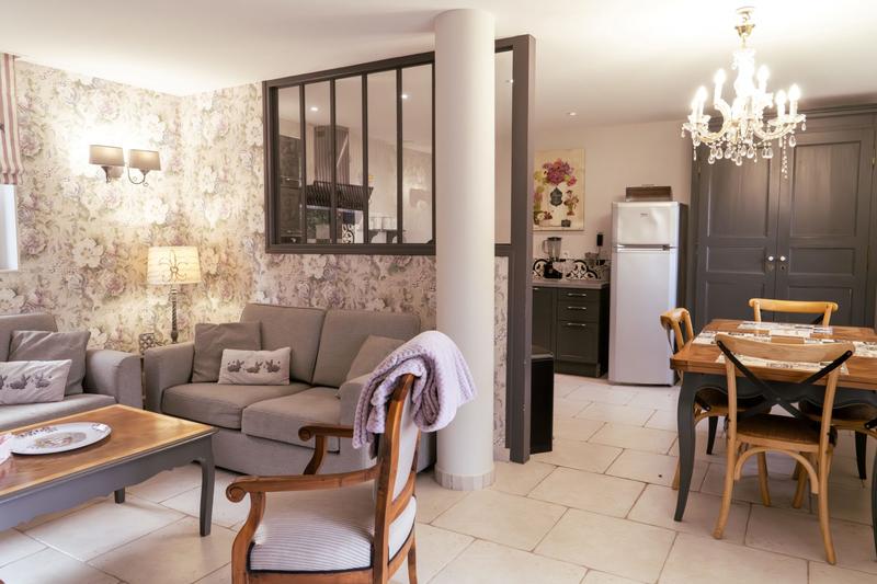 Maison ancienne - 234 m² - 19 pièces