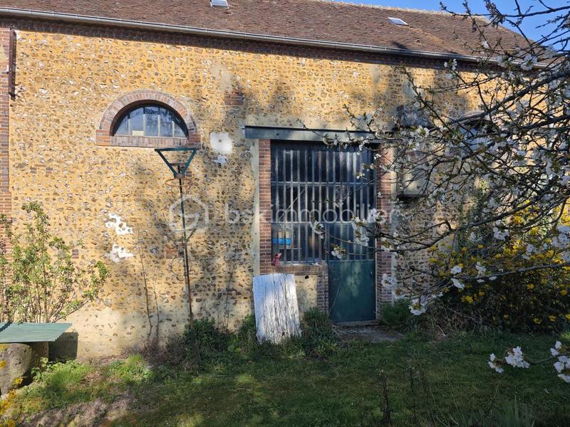 Maison - 211 m² - 9 pièces