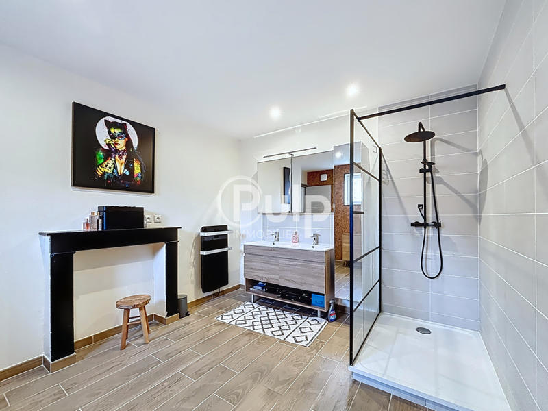 Maison - 120 m² - 4 pièces