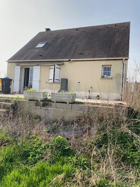 Maison traditionnelle - 85 m² - 4 pièces