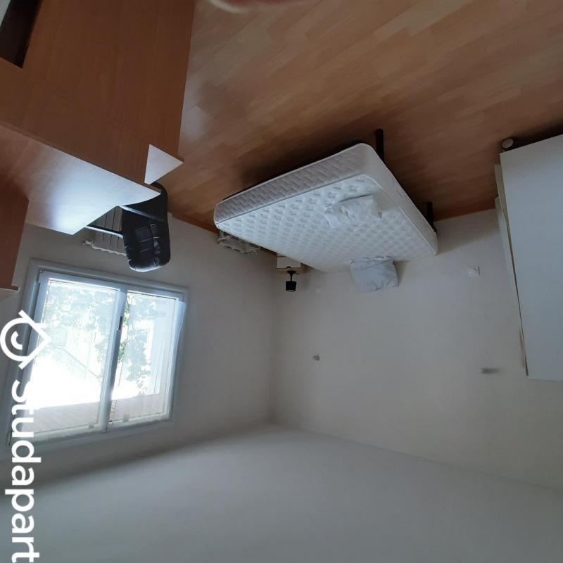 Chambre - 11 m² - 1 pièce