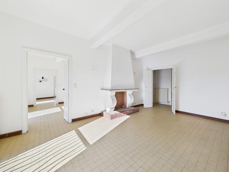 Appartement - 96 m² - 4 pièces