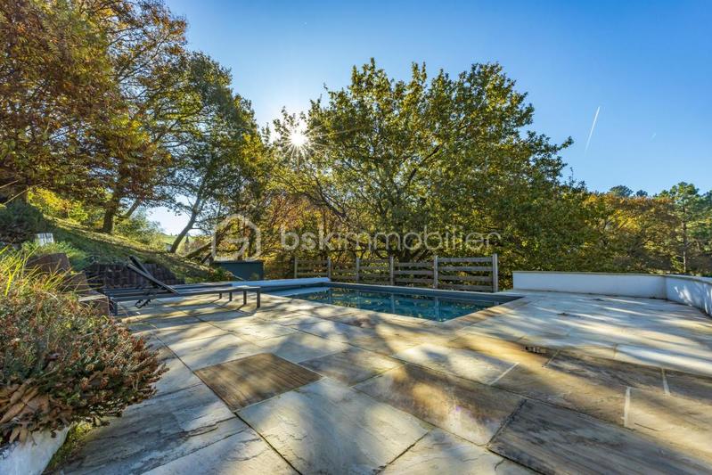 Maison - 158 m² - 5 pièces