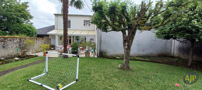 Maison - 160 m² - 6 pièces