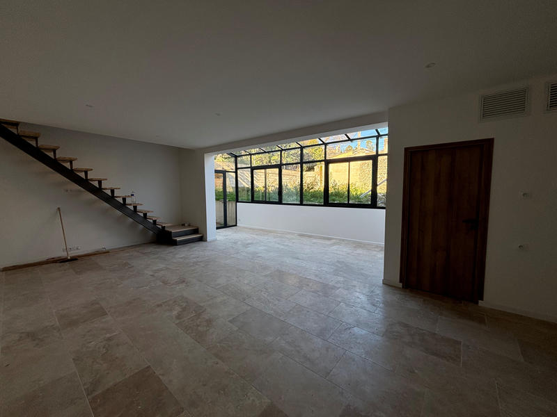 Maison - 160 m² - 5 pièces