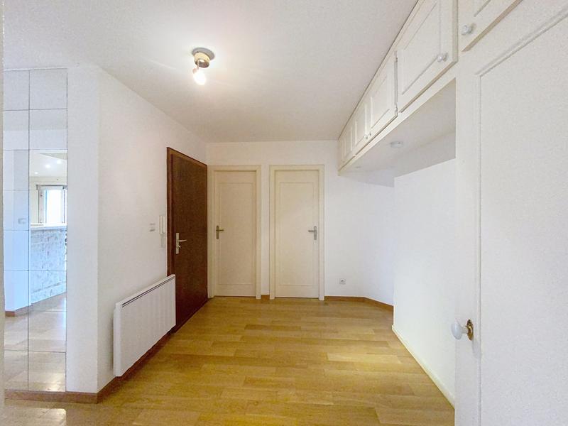 Appartement - 83 m² - 3 pièces