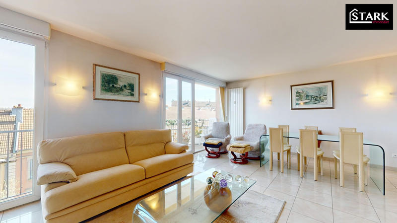 Appartement - 120 m² - 5 pièces