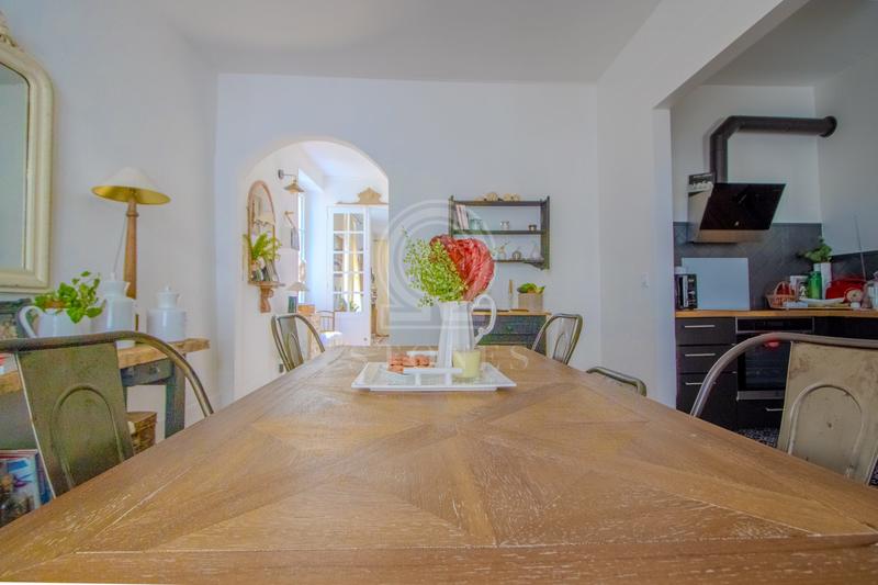 Maison ancienne - 184 m² - 7 pièces