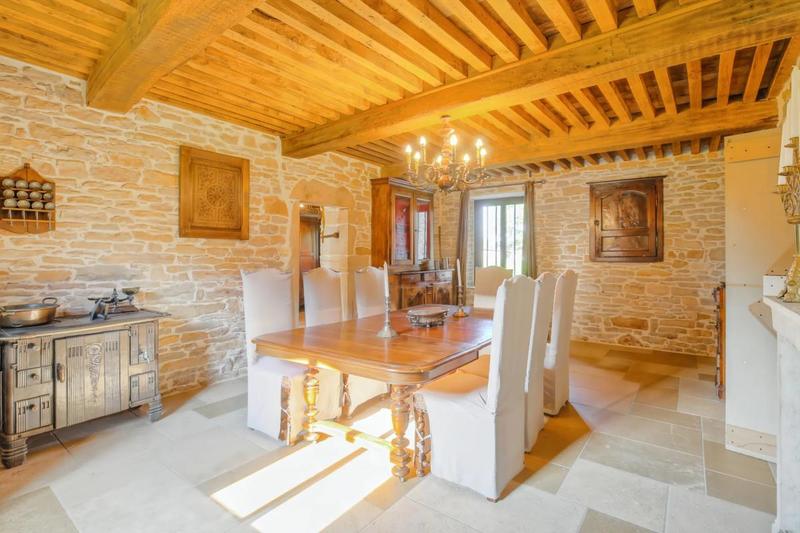 Demeure - 340 m² - 10 pièces