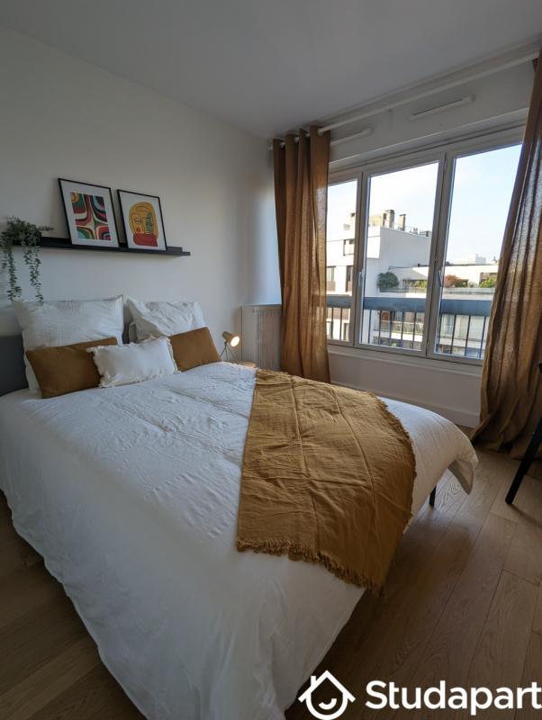 Chambre - 13 m² - 1 pièce