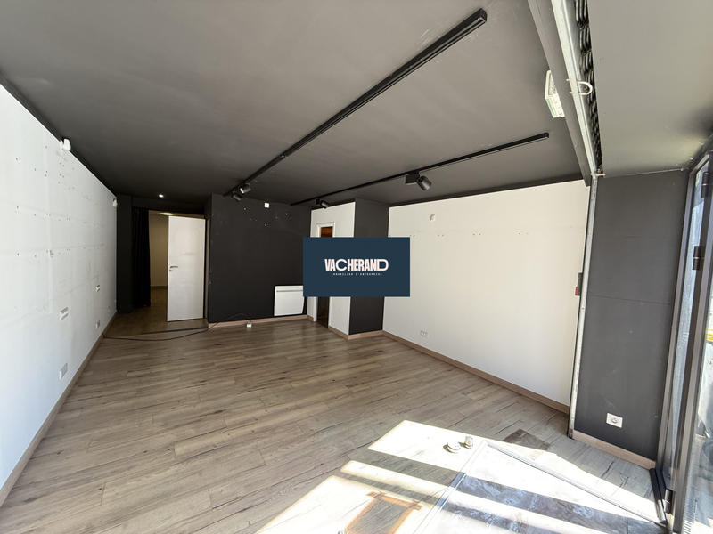 Local commercial - 90 m²