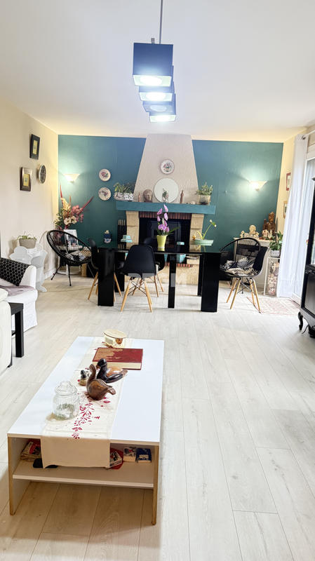 Maison - 95 m² - 4 pièces