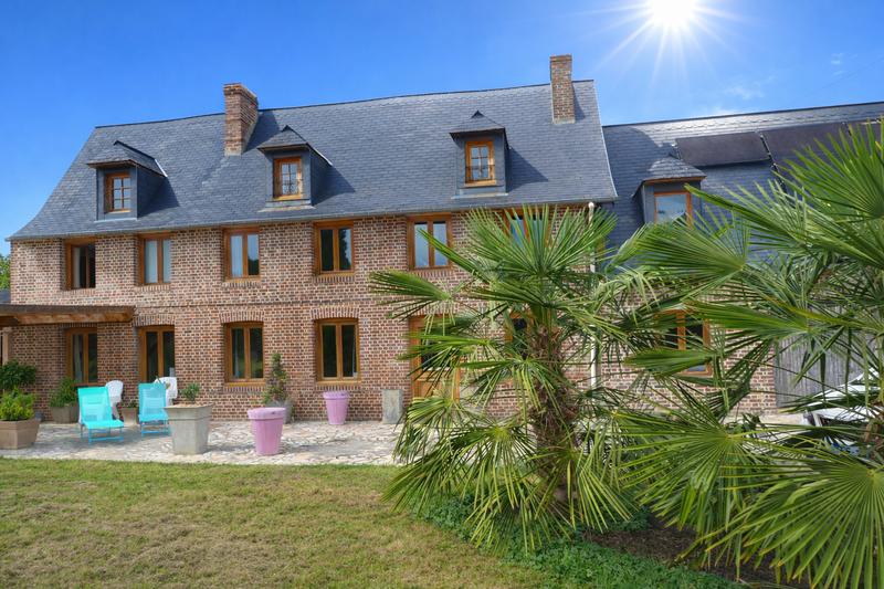 Maison - 205 m² - 10 pièces