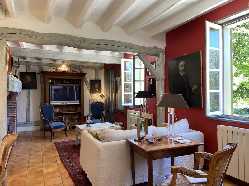 Propriété - 180 m² - 6 pièces