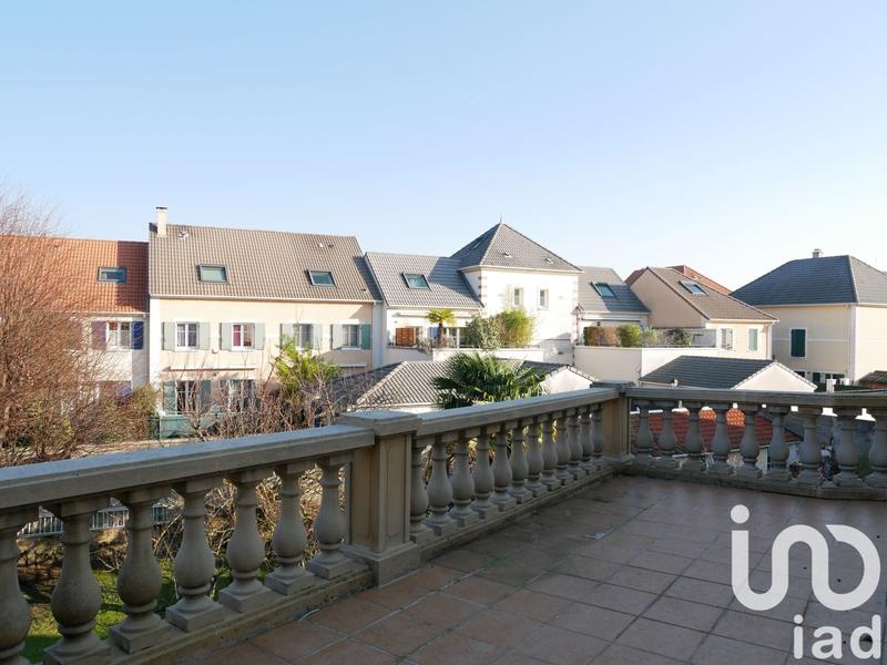 Maison de ville - 130 m² - 5 pièces