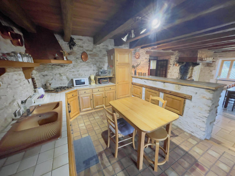 Maison - 207 m² - 6 pièces