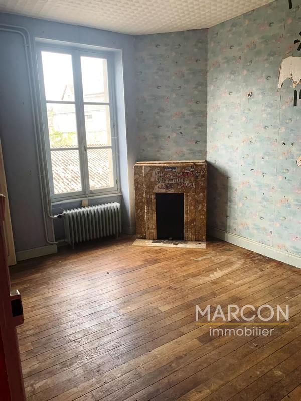 Immeuble - 171 m² - 9 pièces