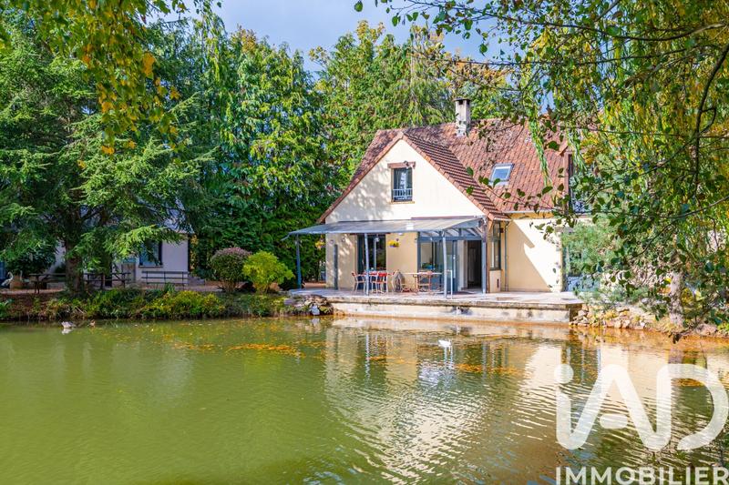 Maison - 175 m² - 6 pièces