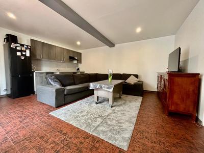 Maison - 225 m² - 7 pièces