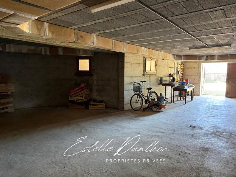 Maison - 193 m² - 8 pièces