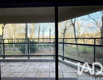 Appartement - 104 m² - 4 pièces