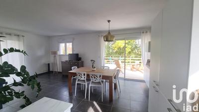 Maison - 92 m² - 4 pièces