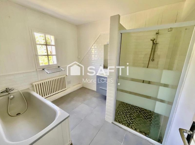 Maison - 105 m² - 5 pièces