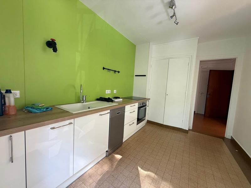 Maison - 180 m² - 6 pièces