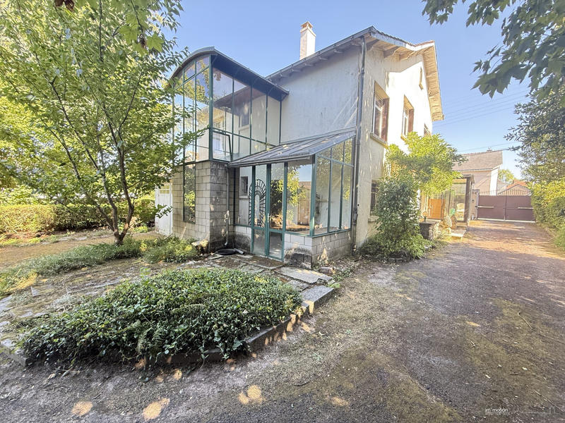 Maison - 151 m² - 6 pièces