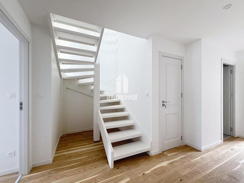 Appartement - 106 m² - 5 pièces