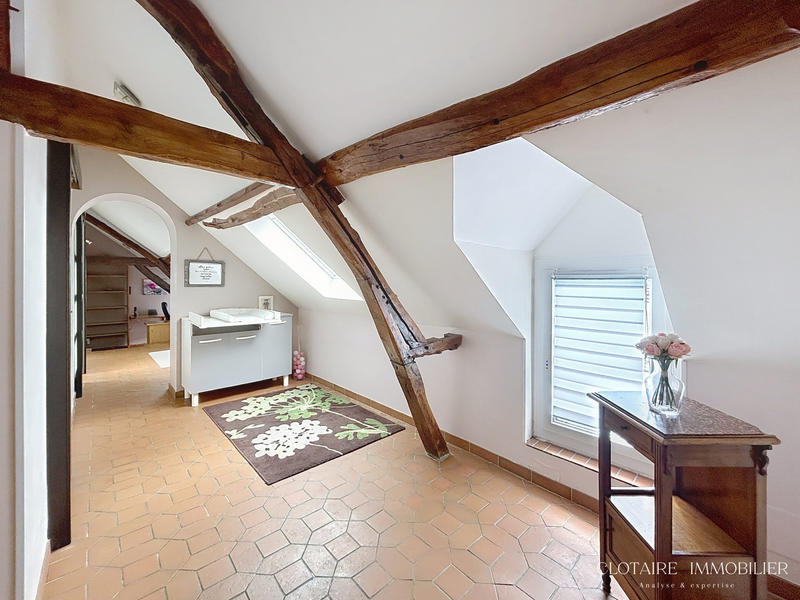 Maison - 200 m² - 10 pièces