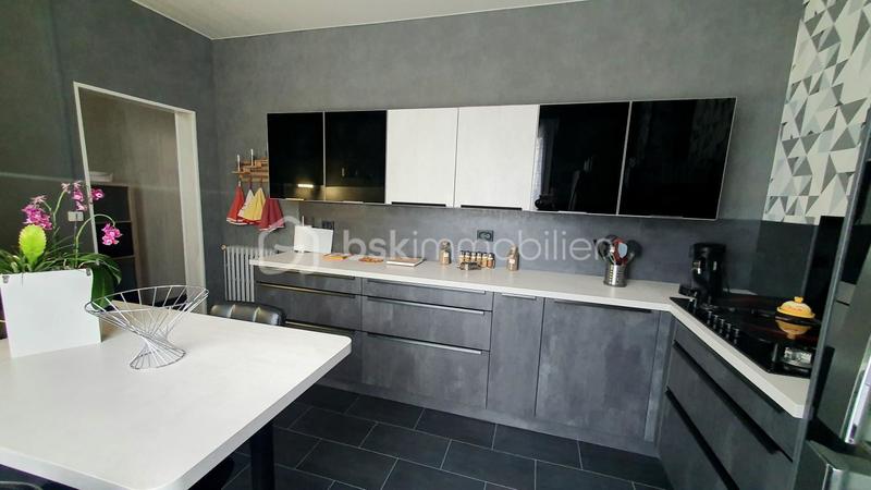 Maison - 115 m² - 5 pièces